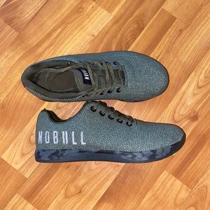 Green women’s no bulls